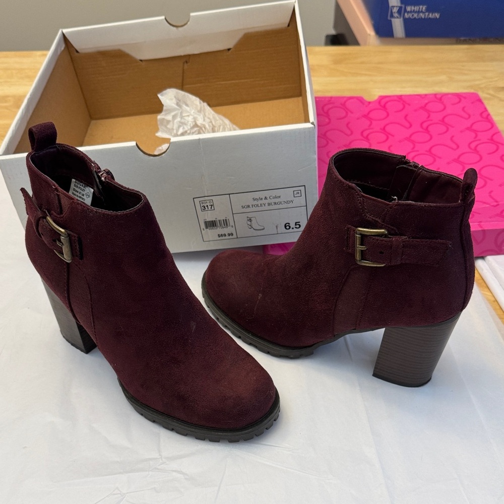 Sugar Stylish Burgundy Ankle Boots, chunky heel, 6.5